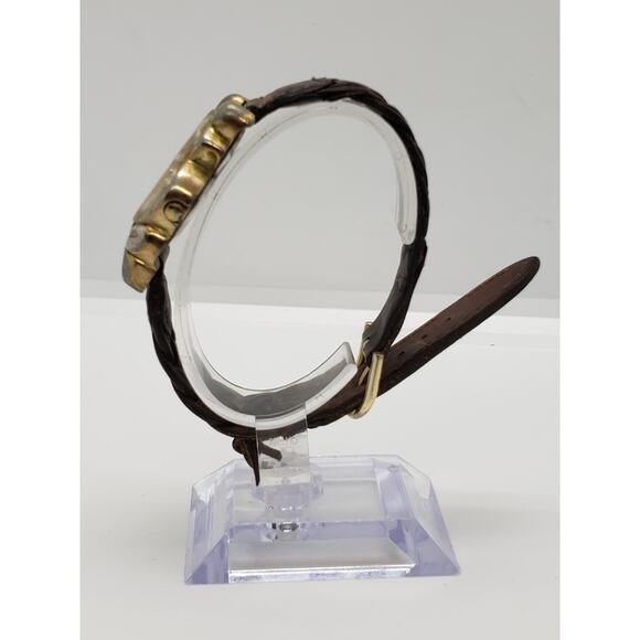 Disney Winnie-the-Pooh watch by Timex. Winnie-the-Pooh face only - Picture 3 of 9